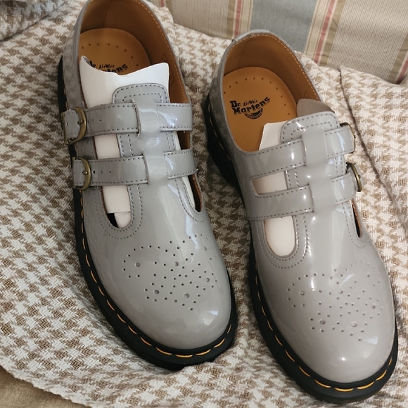 Nearly New  Dr. Martens Patent Leather Maryjane Shoes with Broguing - Picture 1 of 6